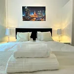 Erapartments Mennica Apartamento Varsovia