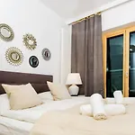Διαμέρισμα Erapartments Mennica