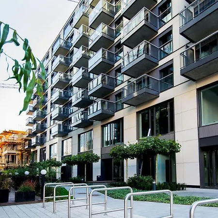 Erapartments Mennica * Варшава